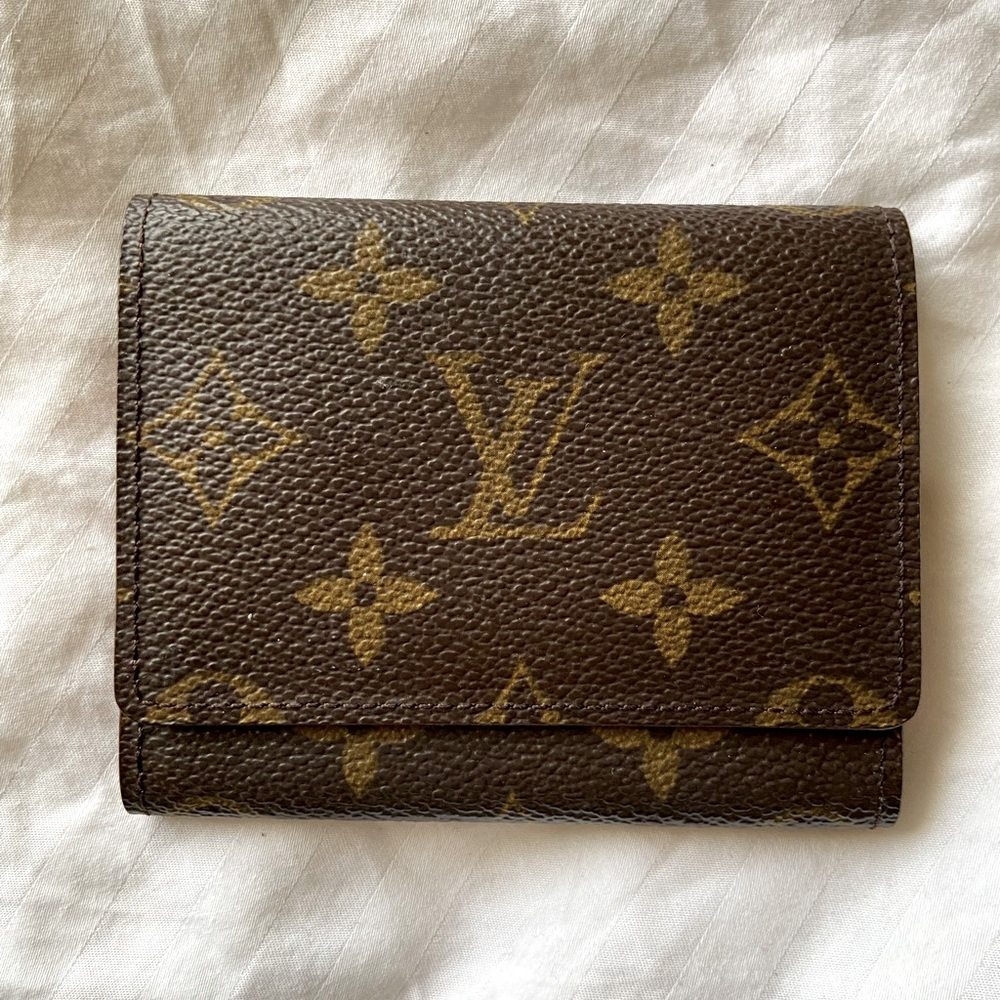 AUTHENTIC Louis Vuitton Monogram Business Card Holder